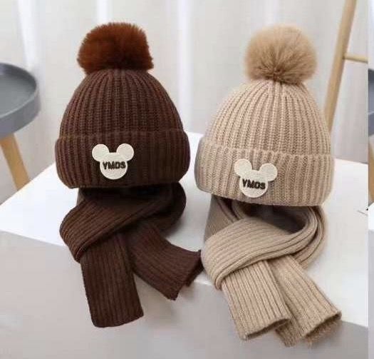 کلاه بافت میکی کد محصول 1380